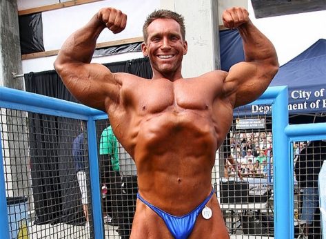 Top 10 Breakfast Foods to Burn Fat You Should Eat Every Day, According to a Top Bodybuilder