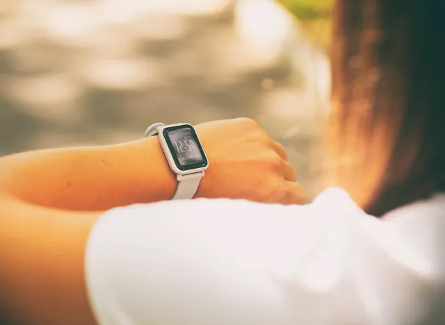 Smart watch on the woman's hand
