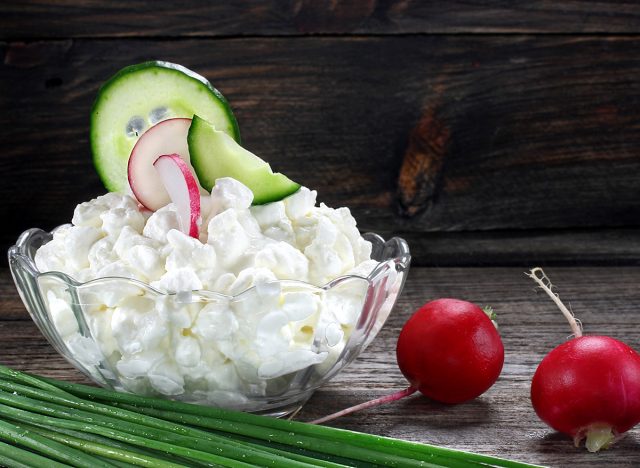 Cottage cheese with radish and cucumber