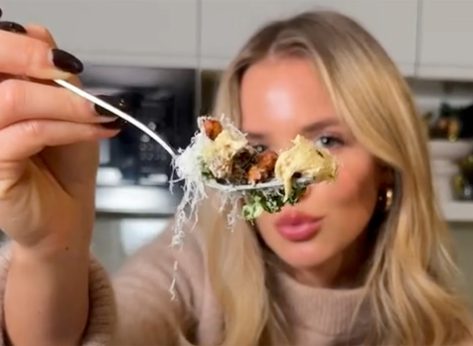 Top Nutritionist Emily English Reveals All the Delicious Food She Eats in a Day
