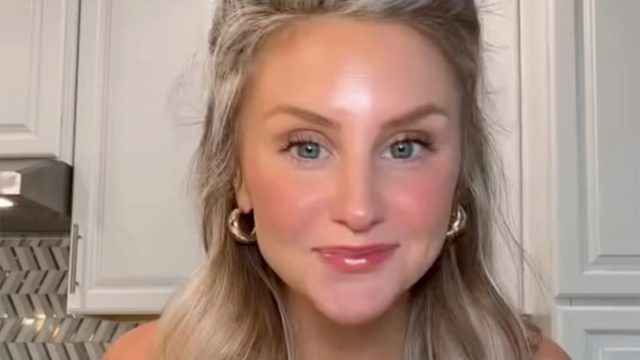 Courtney_Kassis_dietitianwithtwins1