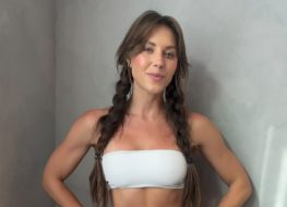 Kelsey Wells Shows Off in Sports Bra and Reveals Secret to Getting in Shape