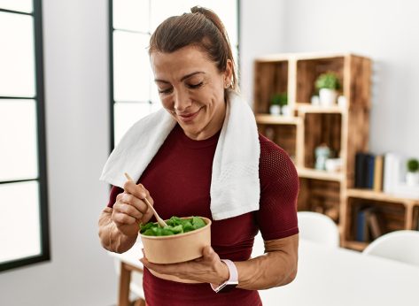 15 Superfoods to Improve Memory and Focus in Your 50s