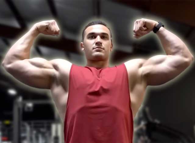 Top 10 Foods Every Man Should Eat Every Day to Build "Dense" Muscle