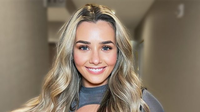 Kelli_Ramirez_kelliirosee11