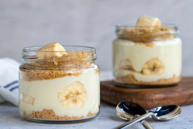 Banana magnolia dessert