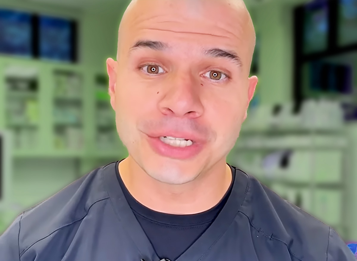 Dr Christopher McGowan