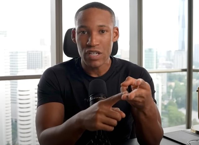 Doctor Reveals How Much Walking You Need to Hit 10% Body Fat