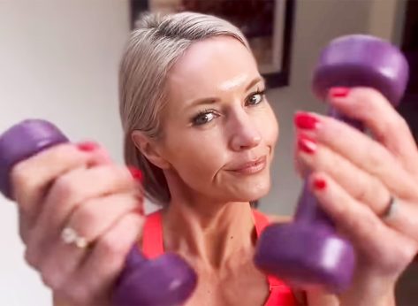 40+ Trainer Reveals Simple Workout Plan to Build Strength at Home