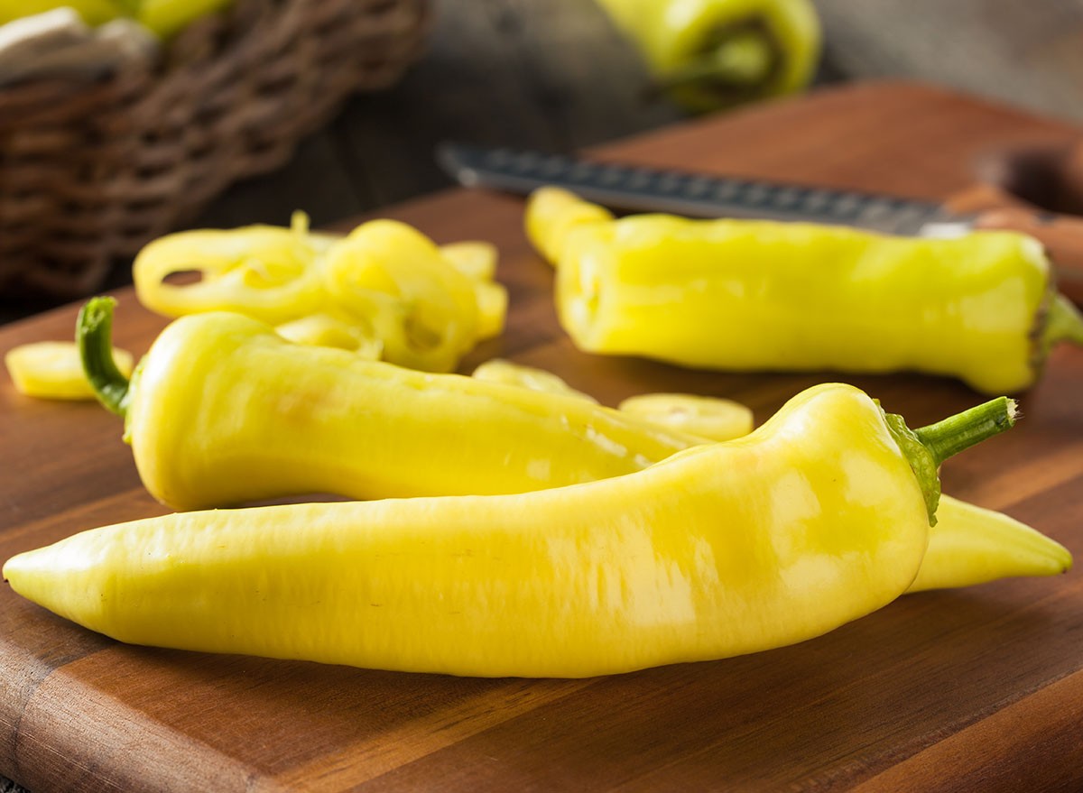 Banana Peppers Raw Organic Yellow Banana Peppers Ready to Cut