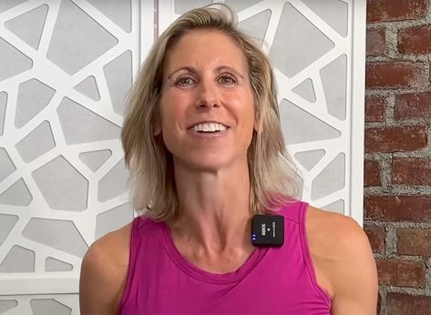 10 Beginner-Friendly Moves That Beat Crunches Every Time, Says PT