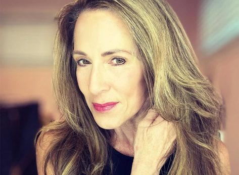 Coach, 61, Reveals 7 Habits to Lose 10 Pounds by Spring Break