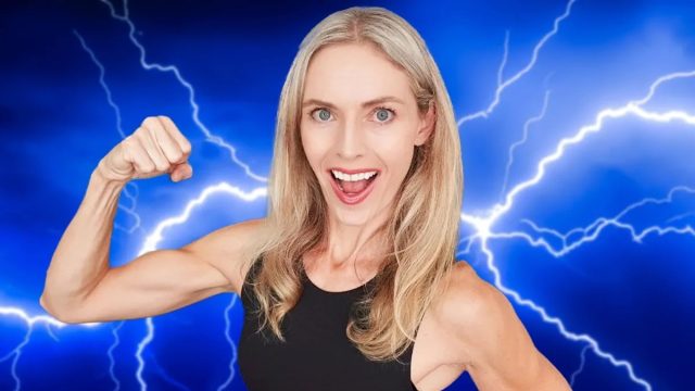 10 Protein Foods Burn Fat Without Losing Muscle, Says Fitness Expert