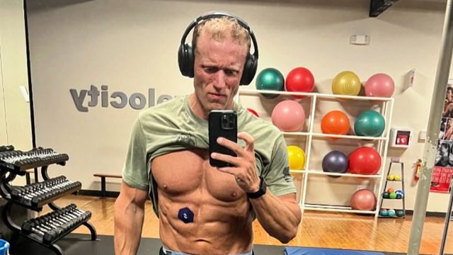 Coach Got “Leanest Ever” at 40 by Making These 4 Changes