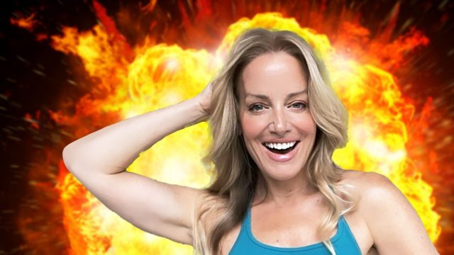 49-Year-Old Fitness Coach Beats Belly Fat With 20-Second Workouts