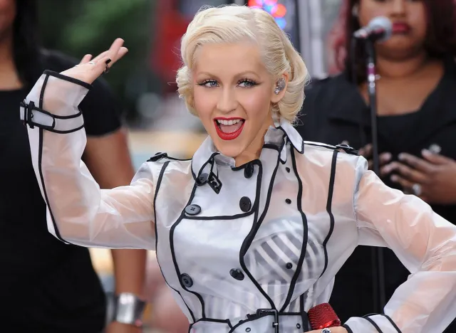 Christina Aguilera on stage for CBS The Early Show Concert with Christina Aguilera, Midtown Manhattan, New York, NY June 9, 2010