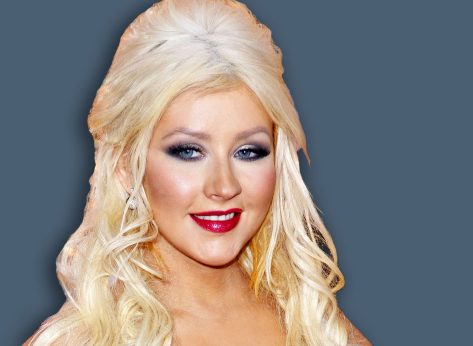 HOLLYWOOD, CALIFORNIA - Monday November 15, 2010. Christina Aguilera at the Los Angeles premiere of "Burlesque" held at the Grauman's Chinese Theater, Los Angeles.