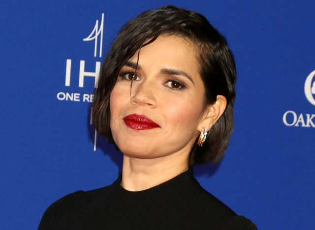 LOS ANGELES - JAN 4: America Ferrera at the 2024 Palm Springs International Film Festival Gala Arrivals at the Palm Springs Convention Center on January 4, 2024 in Palm Springs, CA
