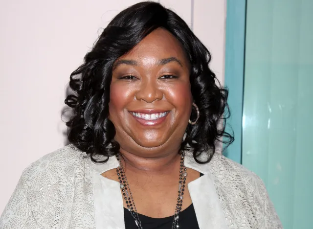 LOS ANGELES - APR 2: Shonda Rhimes arriving at the "Welcome To ShondaLand: An Evening With Shonda Rhimes & Friends" at Leonard H. Goldenson Theatre on April 2, 2012 in North Hollywood, CA