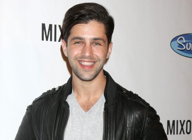 LOS ANGELES - APR 17: Josh Peck at the Drake Bell's Album Release Party for "Ready, Set, Go" at Mixology on April 17, 2014 in Los Angeles, CA