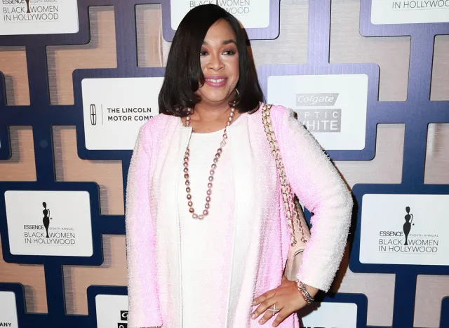 LOS ANGELES - FEB 19: Shonda Rhimes at the 8th Annual ESSENCE Black Women In Hollywood Luncheon at a Beverly Wilshire Hotel on February 19, 2015 in Beverly Hills, CA
